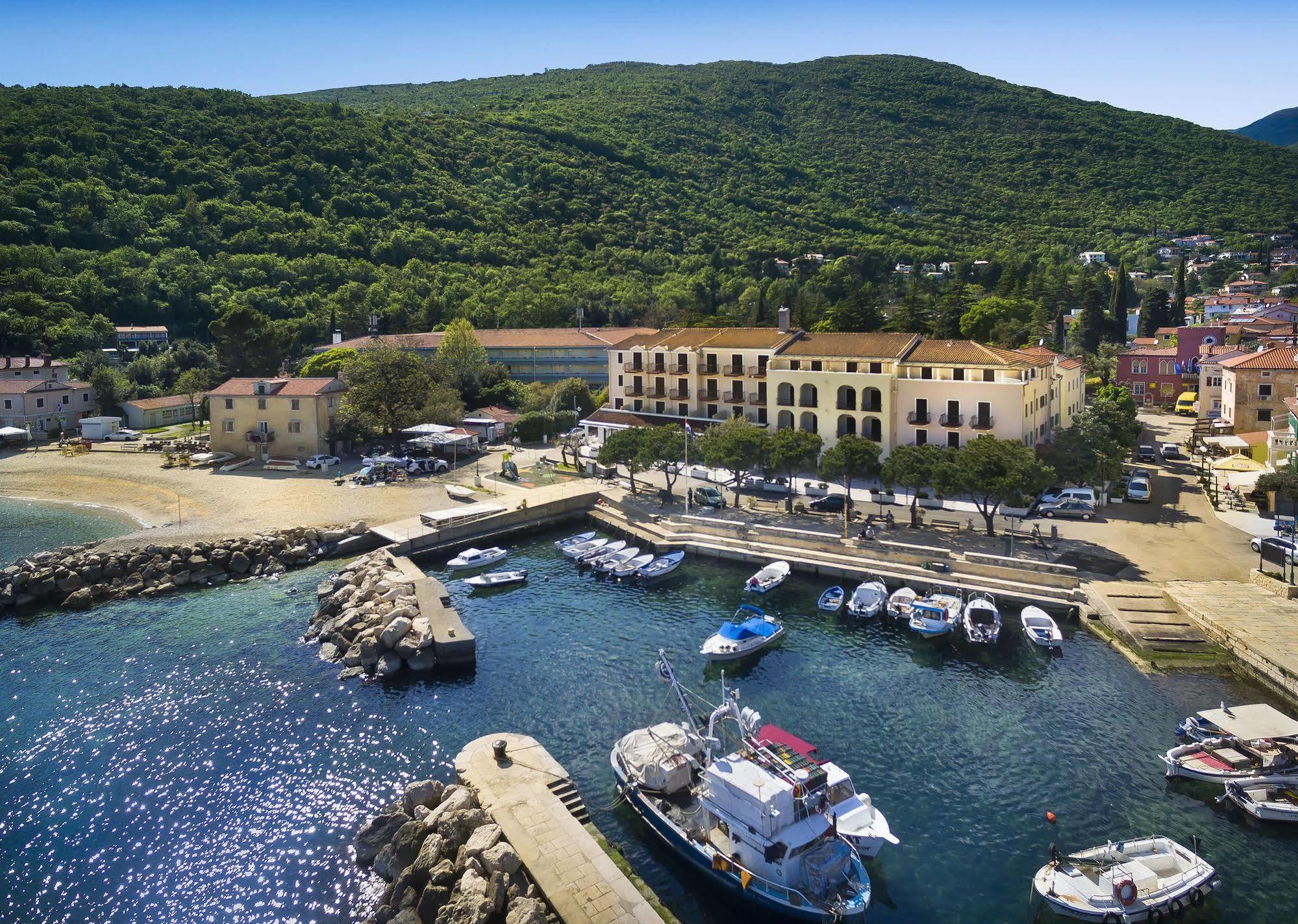 Hotel Mediteran - Liburnia Mošćenička Draga Exterior foto
